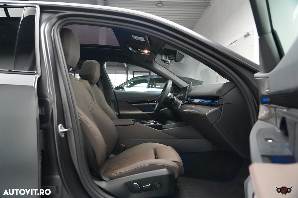 BMW Seria 5 520d xDrive Aut. - 15