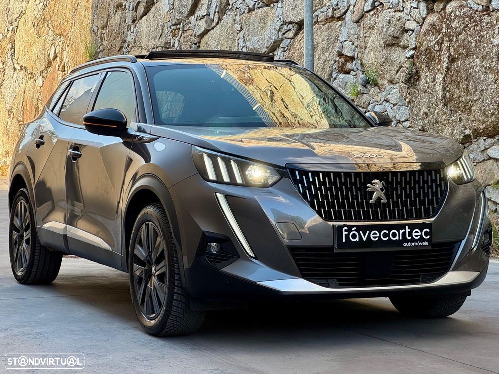 Peugeot 2008 1.2 PureTech GT Line - 29