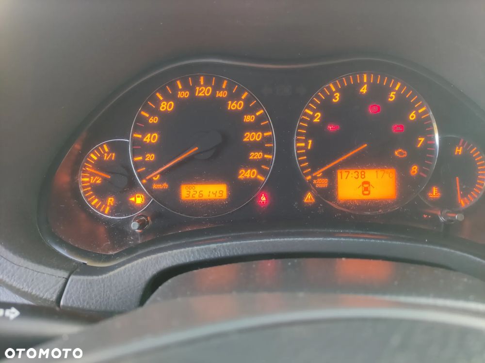 Toyota Avensis 1.8 VVT-i Sol Premium - 13
