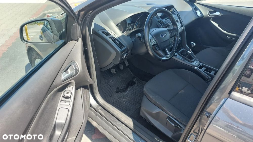 Ford Focus 1.5 TDCi Trend - 8