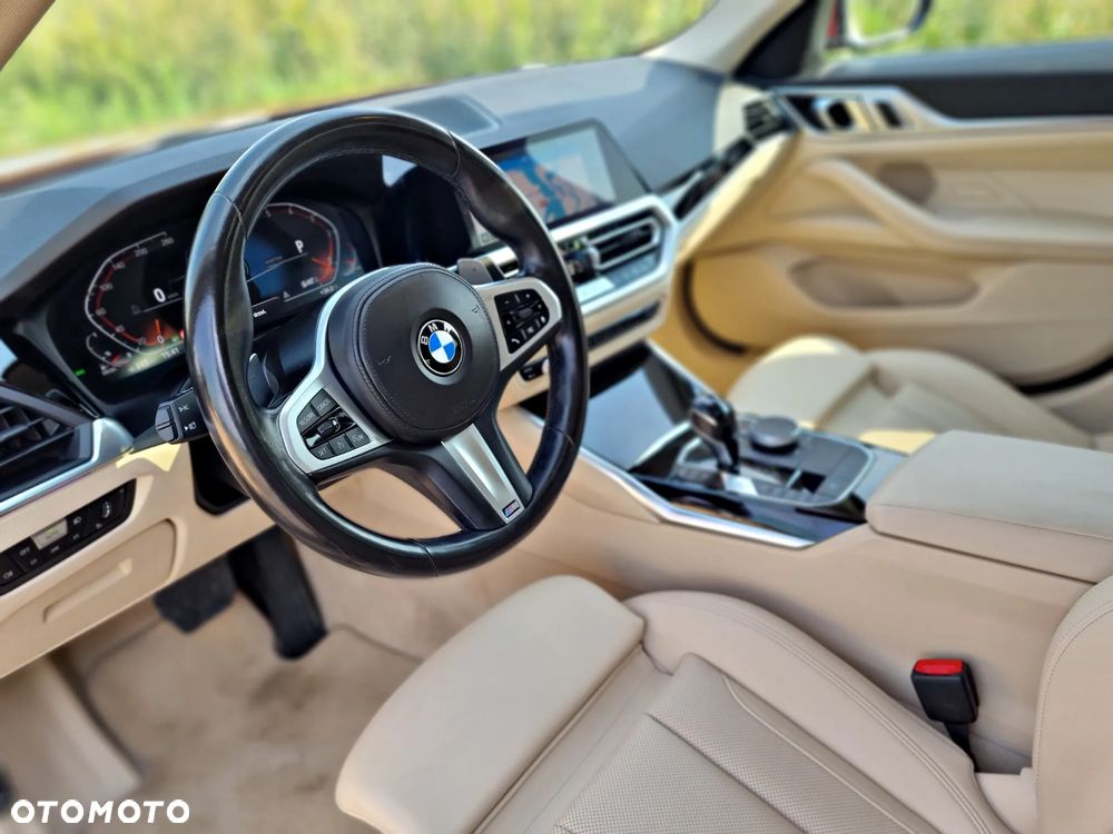 BMW Seria 4 420d xDrive Sport-Aut M Sport - 32