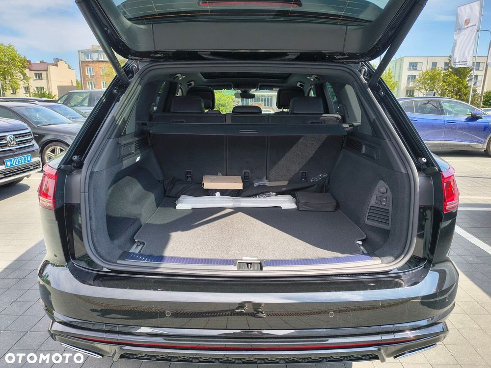Volkswagen Touareg - 9