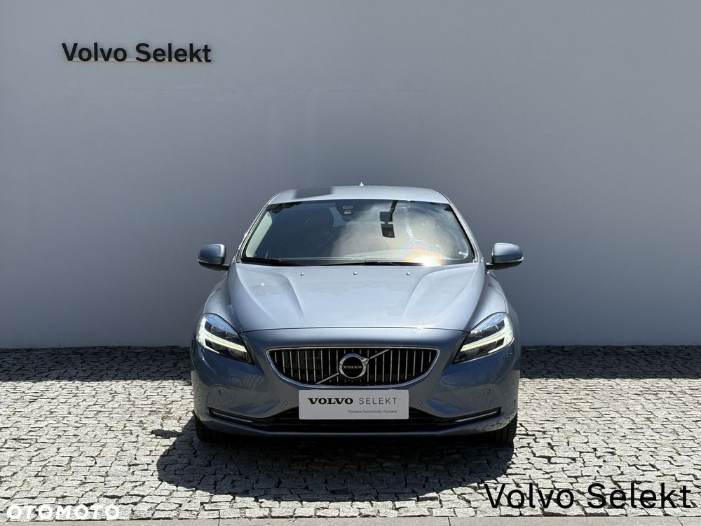 Volvo V40 - 4