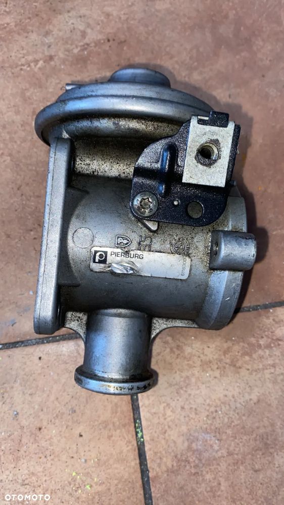 ZAWÓR AGR EGR BMW X3 E83 E90 E91 E92 E93 7793484 - 3