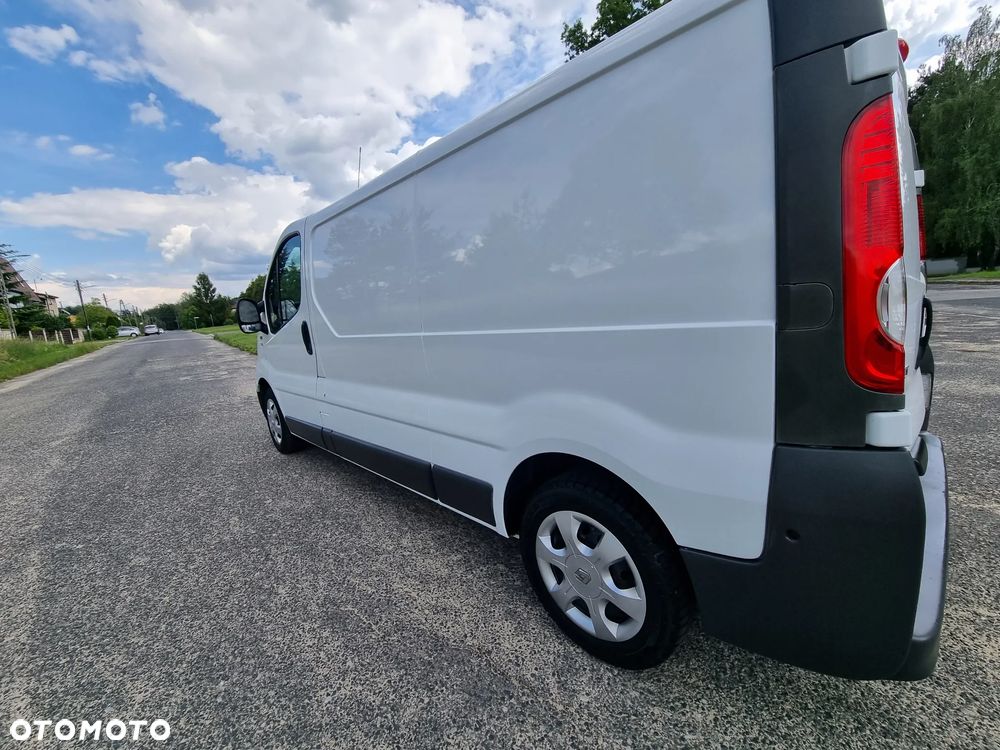 Renault Trafic - 15