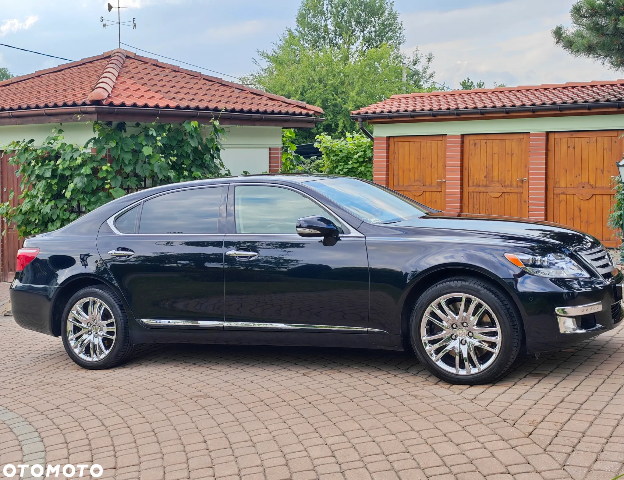 Lexus LS 600h L Superior - 2