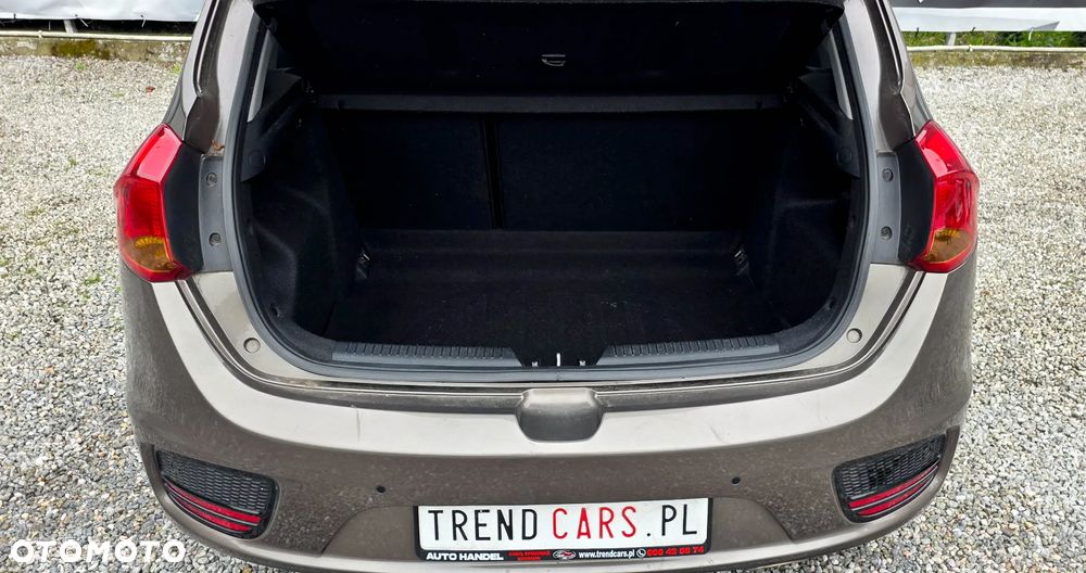 Kia Ceed 1.4 CVVT Vision - 23