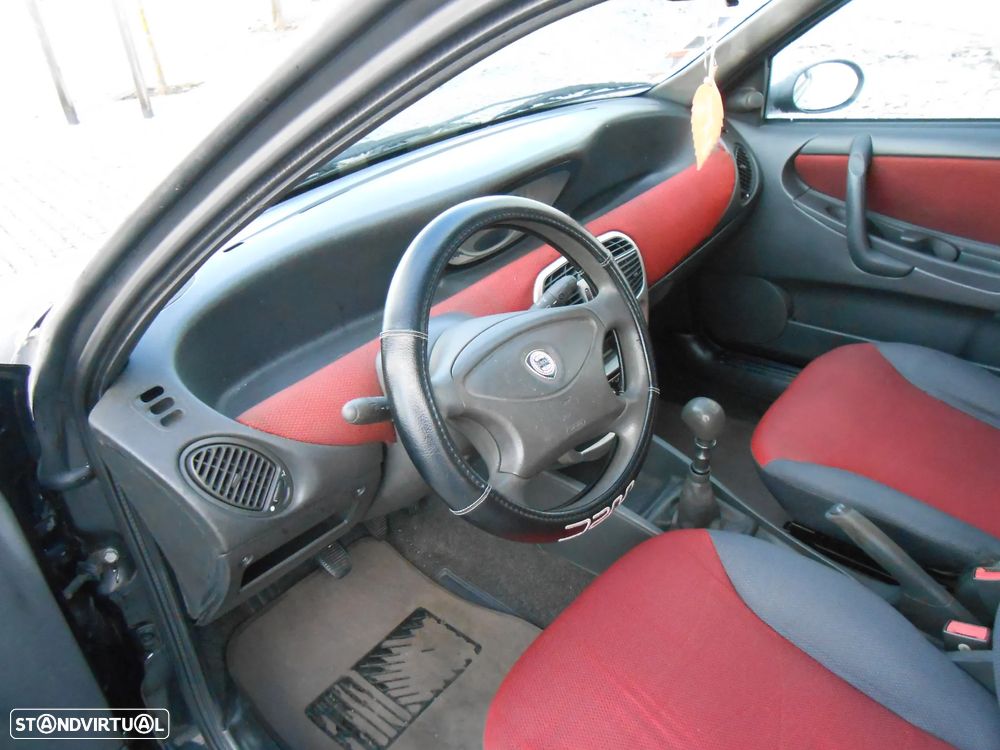 Lancia Y 1.2 Elefantino Blu - 14