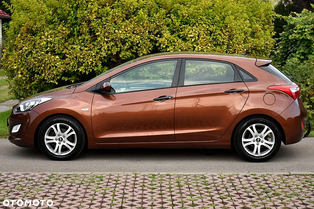 Hyundai i30 1.4 Comfort - 13