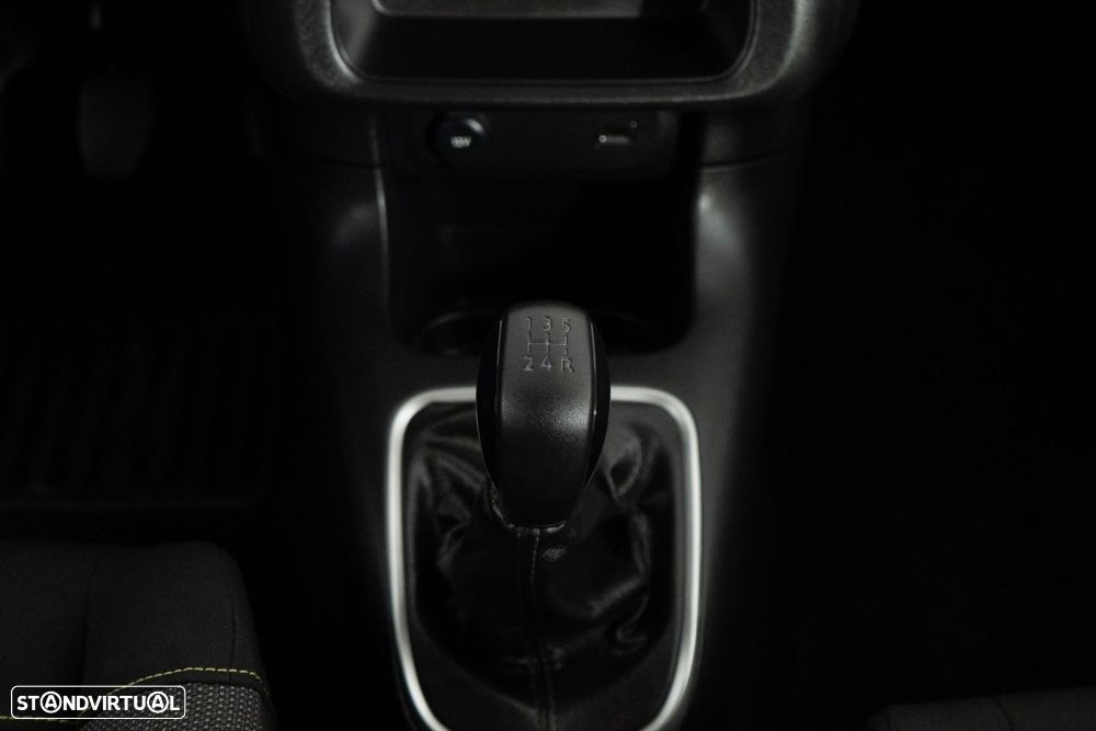 Citroën C3 1.2 PureTech C-Series - 23