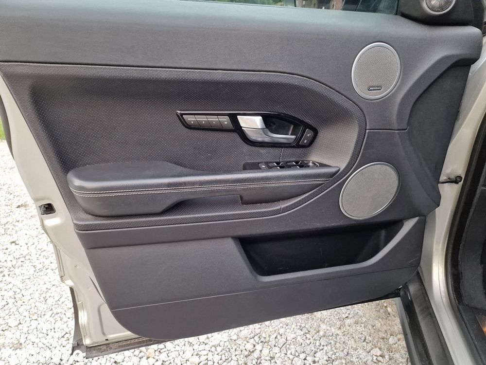 Land Rover Range Rover Evoque - 18