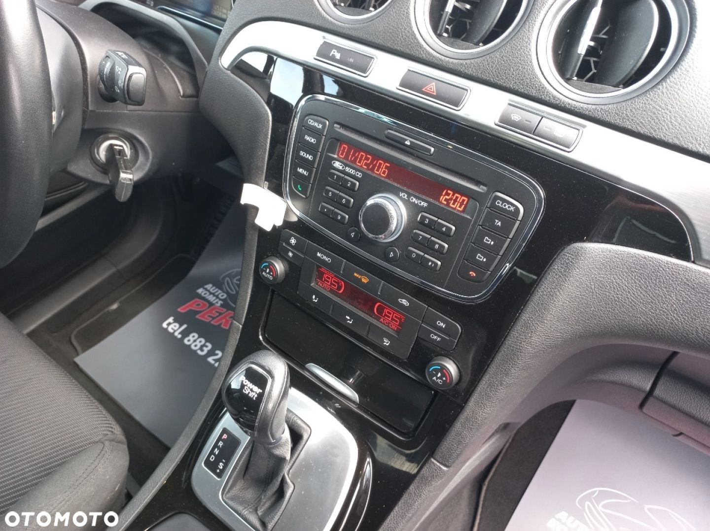 Ford S-Max - 14