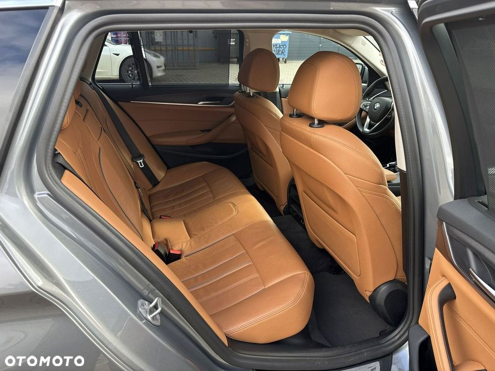BMW Seria 5 520d mHEV sport - 17