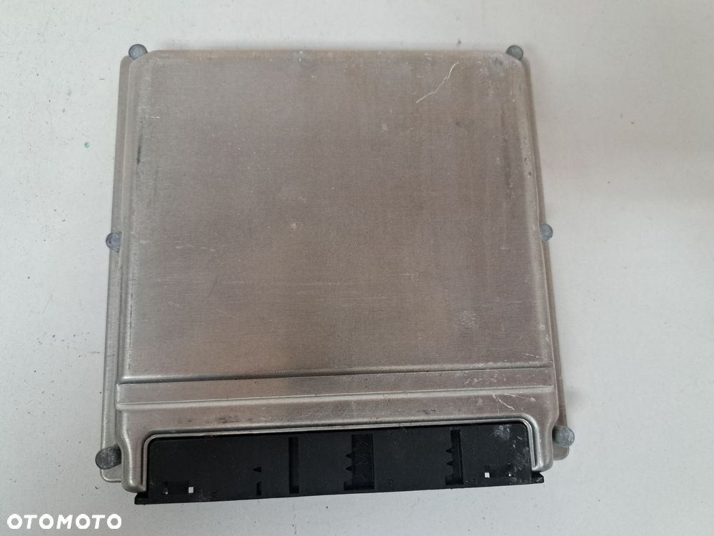 MERCEDES  A61211534479 KOMPUTER  STEROWNIK  SILNIKA - 3