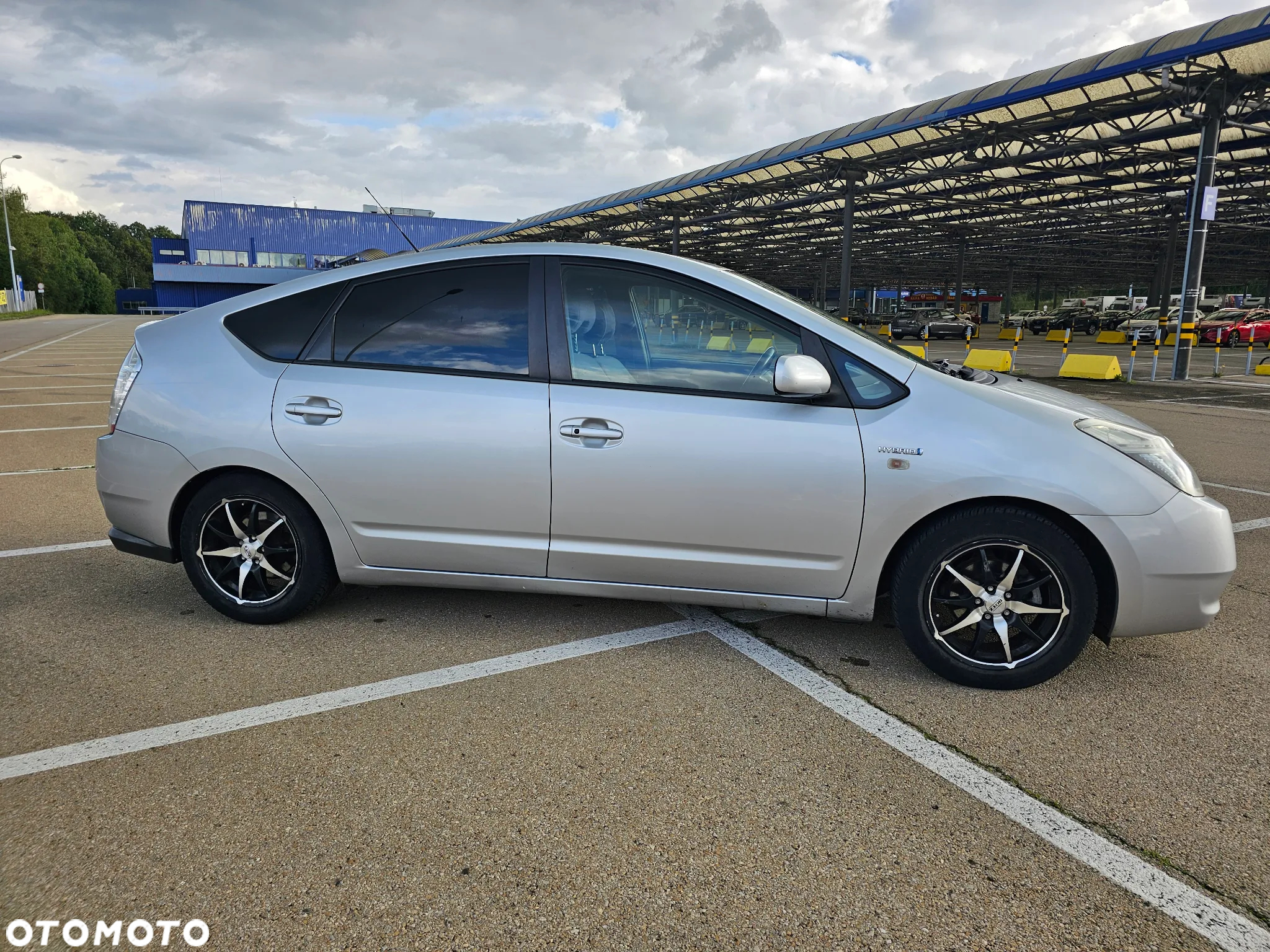Toyota Prius - 2