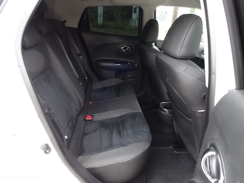 Nissan Juke 1.6 Visia - 32