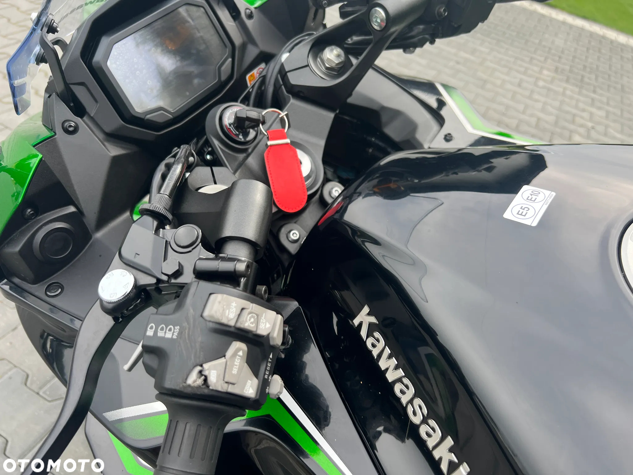 Kawasaki Ninja - 26