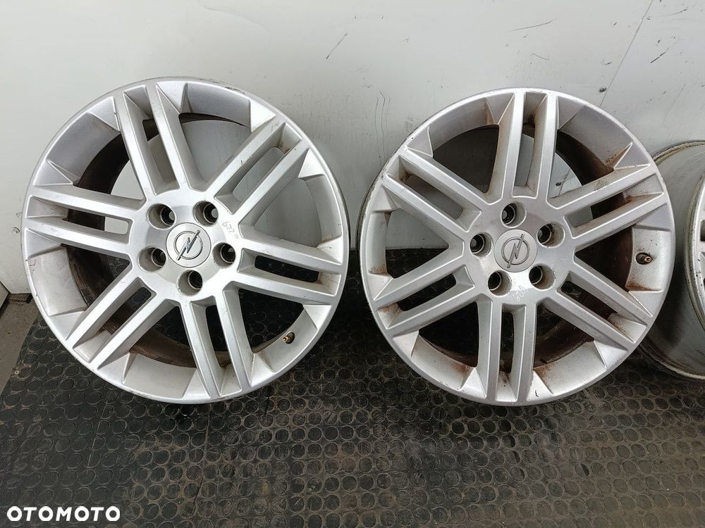 FELGI ALUMINIOWE KOMPLET 17 OPEL VECTRA C - 6