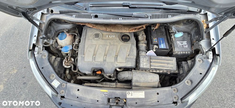 Volkswagen Caddy - 27