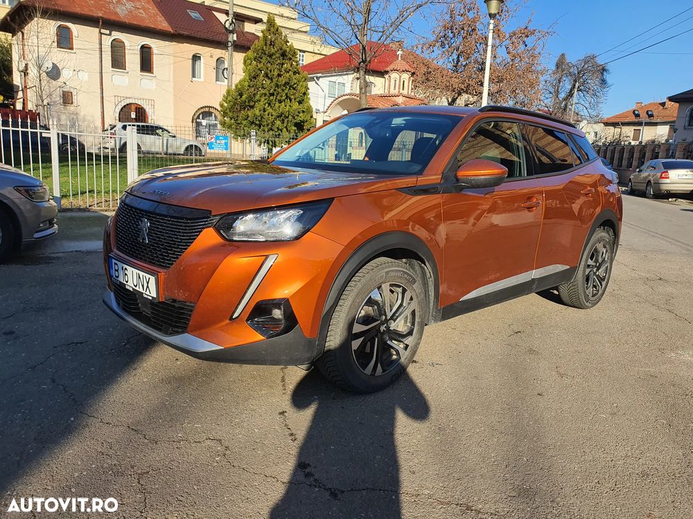 Peugeot 2008 1.2 L PureTech STT EAT8 Allure - 13