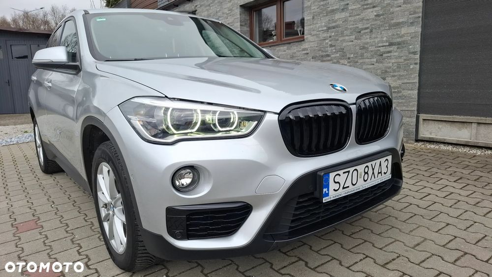 BMW X1 sDrive18i Advantage - 9