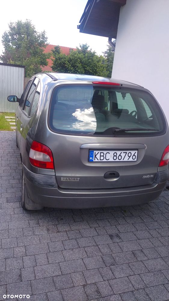Renault Scenic - 5