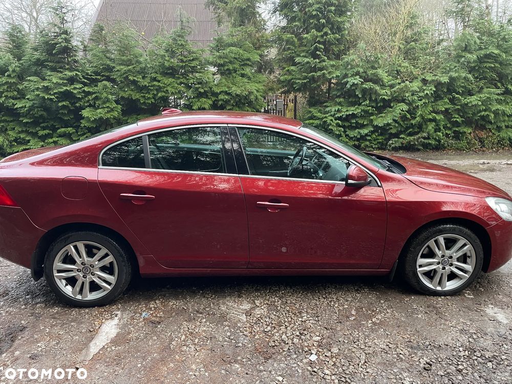 Volvo S60 D5 Momentum - 9