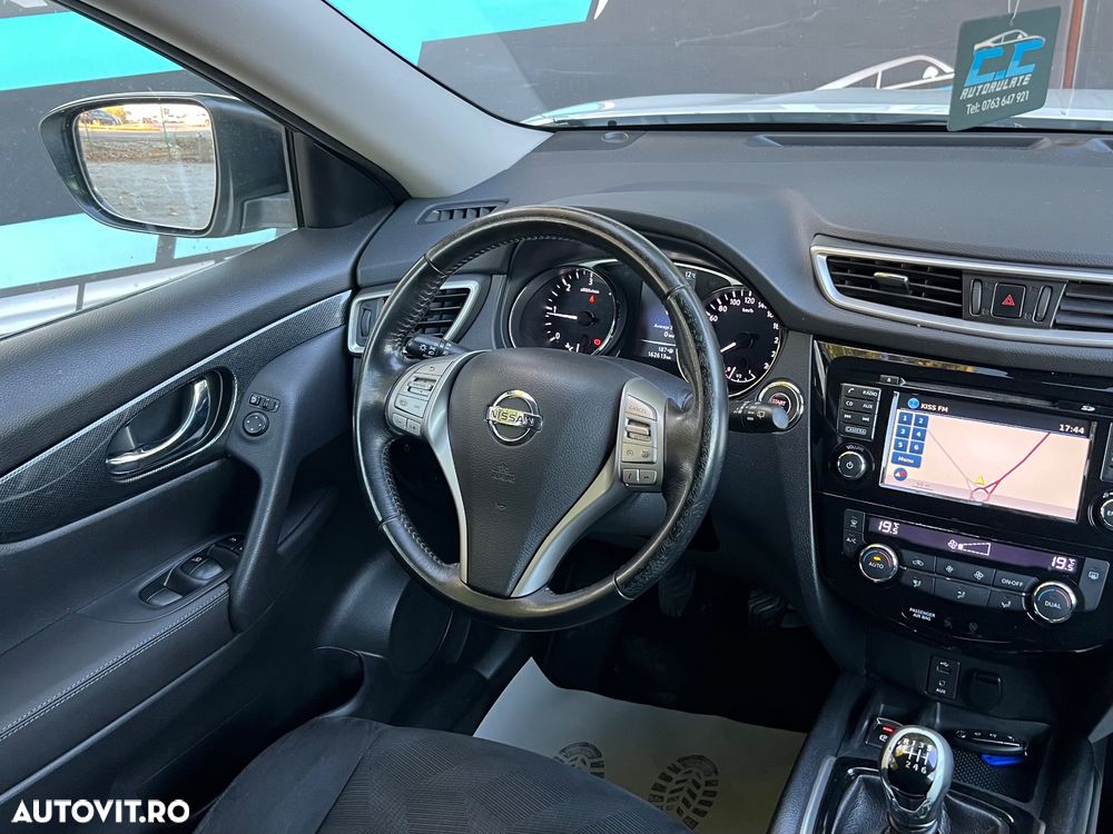 Nissan X-Trail 1.6 dCi N-Connecta - 8