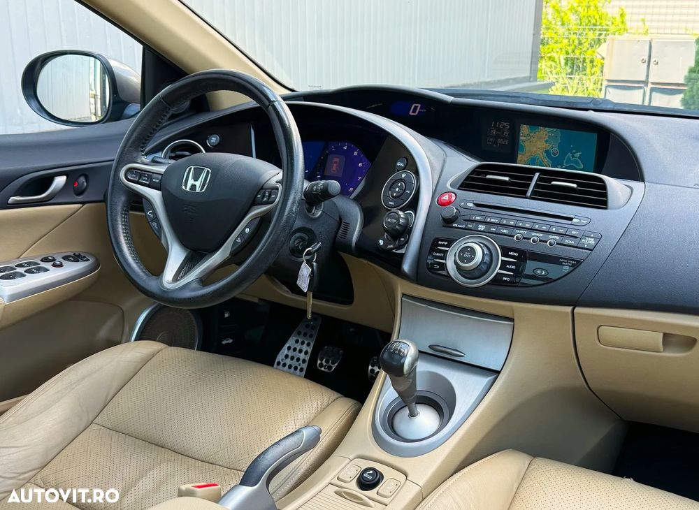 Honda Civic 1.8i-VTEC Executive - 7