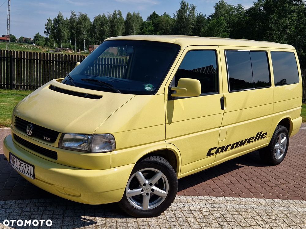 Volkswagen Caravelle - 14