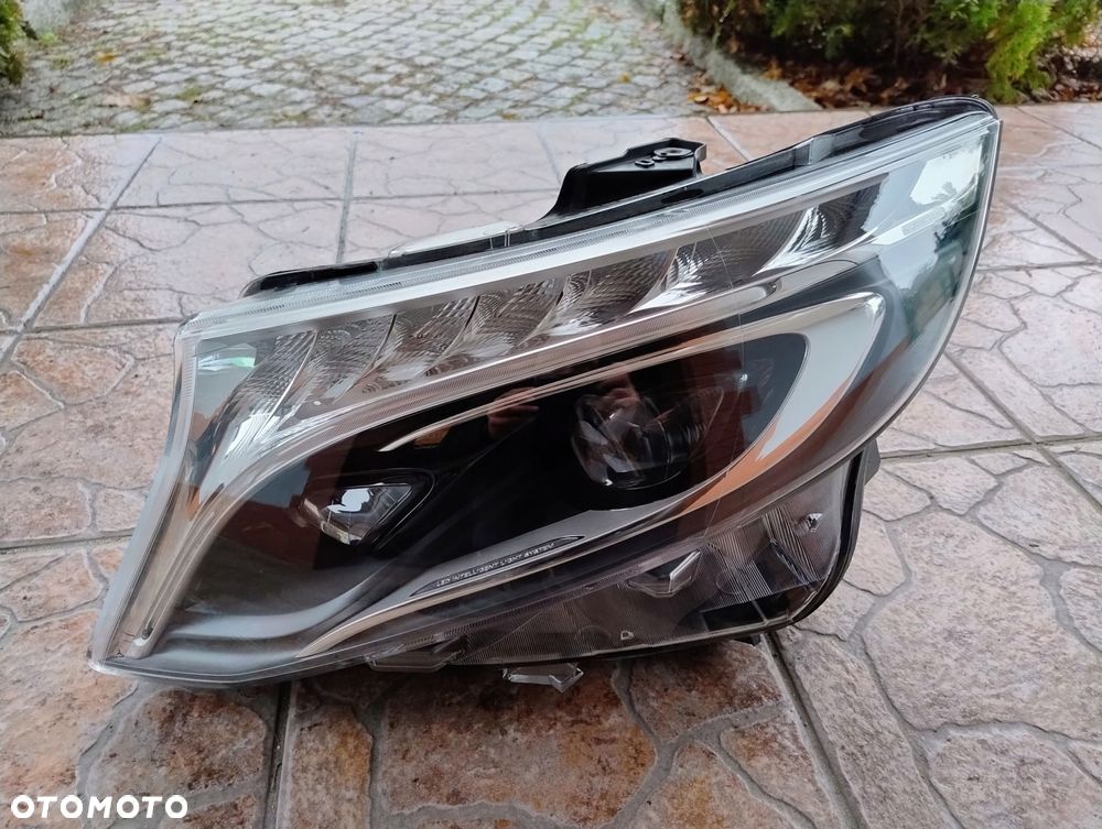 lampa lewa full led ils mercedes v-klasa w447 2015-2019 a4479069700 - 1