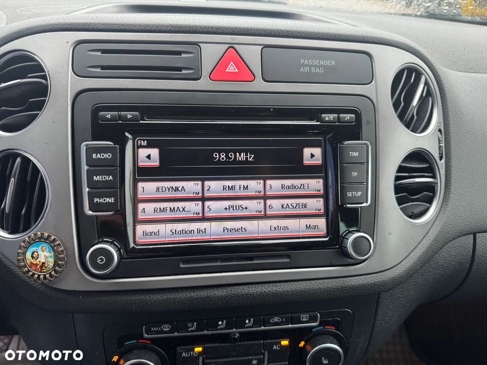 VW Tiguan 2,0 TDI 4Motion 7-16r radio z KODEM! - 1