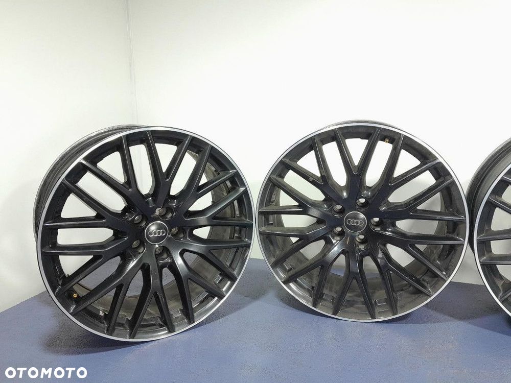 AUDI Q7 II 4M FELGI ALUMINIOWE 9JX20 ET 33 5X112 4M0601025BJ - 2