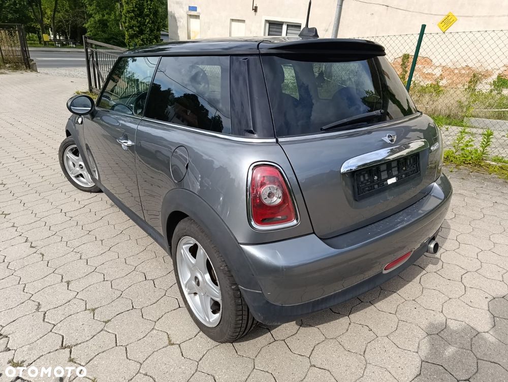 MINI Cooper 50 Mayfair - 12
