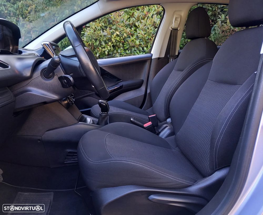 Peugeot 208 1.6 BlueHDi Style - 5