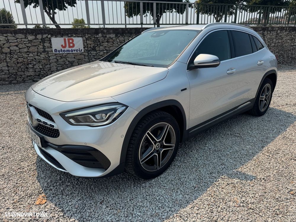 Mercedes-Benz GLA 250 e AMG Line - 1