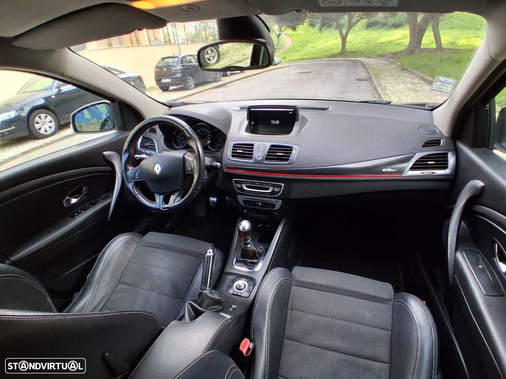 Renault Mégane Sport Tourer 1.5 dCi GT Line SS - 31