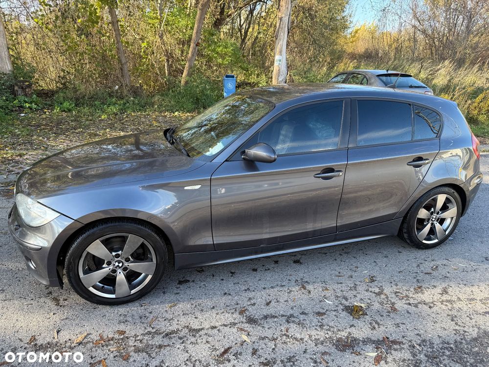 BMW Seria 1 120i - 1