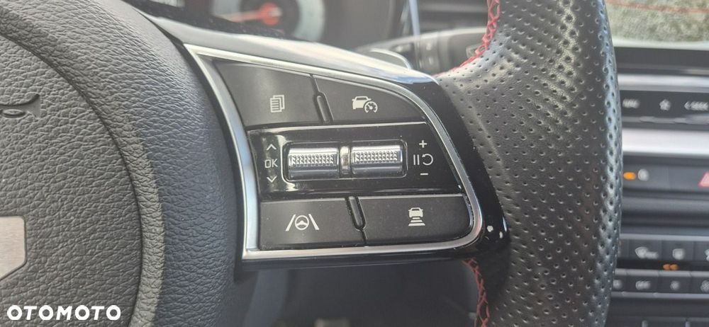 Kia ProCeed - 15