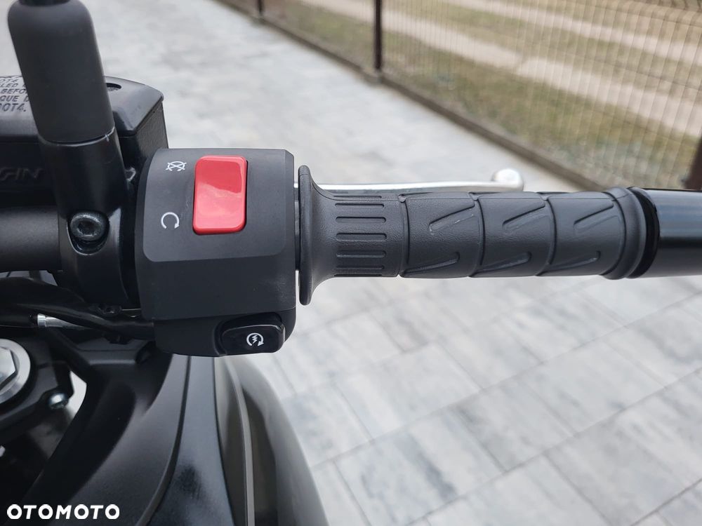 Kawasaki Versys 650 - 23