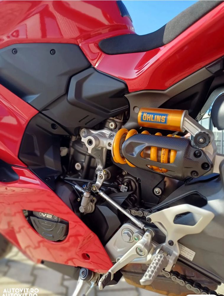 Ducati Panigale V2 - 4