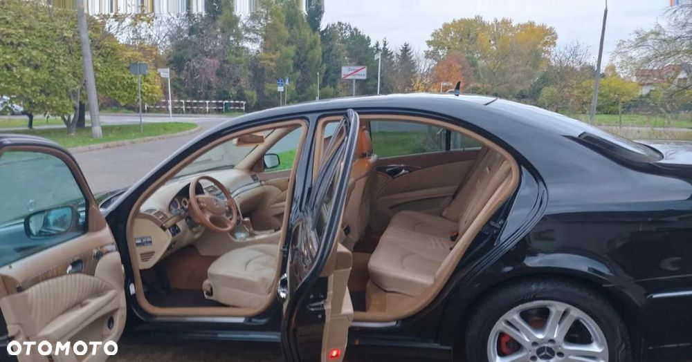 Mercedes-Benz Klasa E - 14