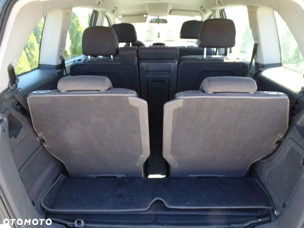 Opel Zafira 2.2 Enjoy - 9