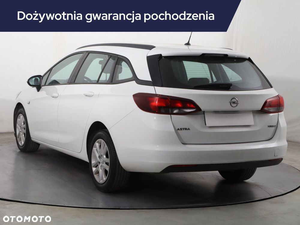 Opel Astra - 4