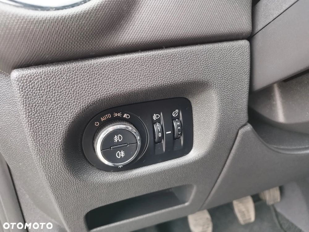 Opel Corsa - 14