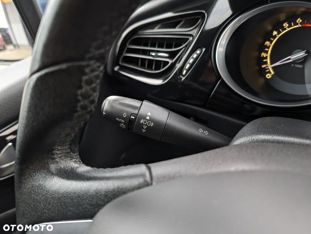 Citroën DS3 VTi 120 Opera Blue - 26