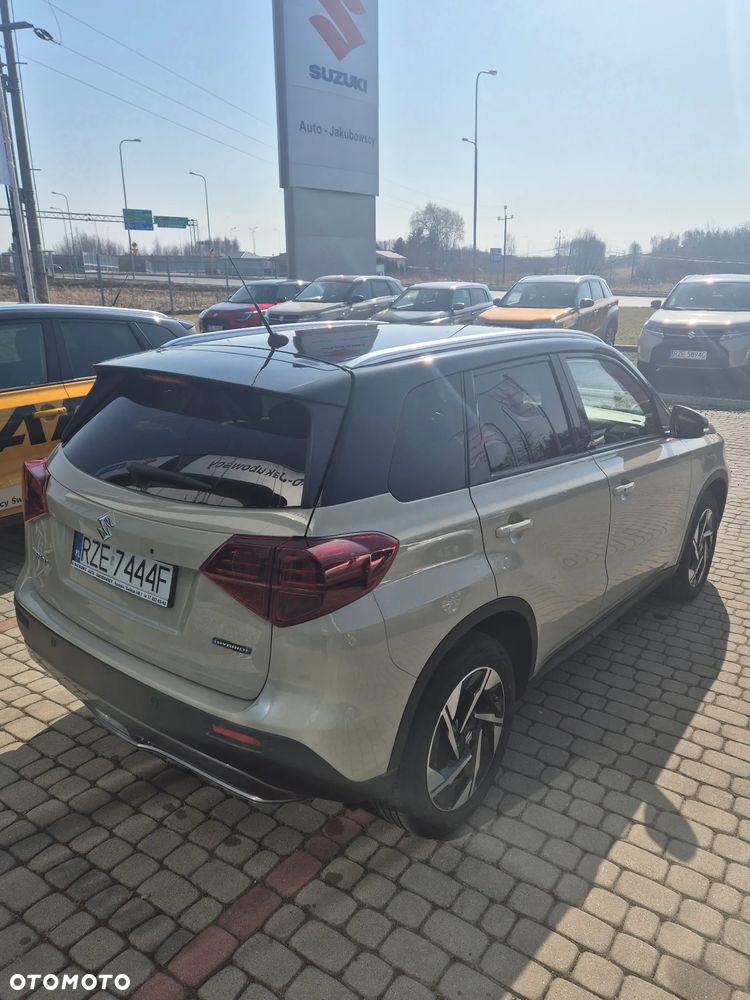 Suzuki Vitara 1.5 Strong Hybrid Elegance 2WD AGS - 10