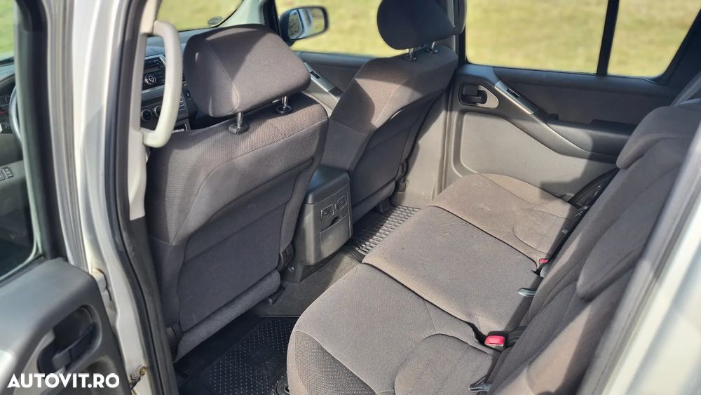 Nissan Pathfinder 2.5 dCi Comfort - 6