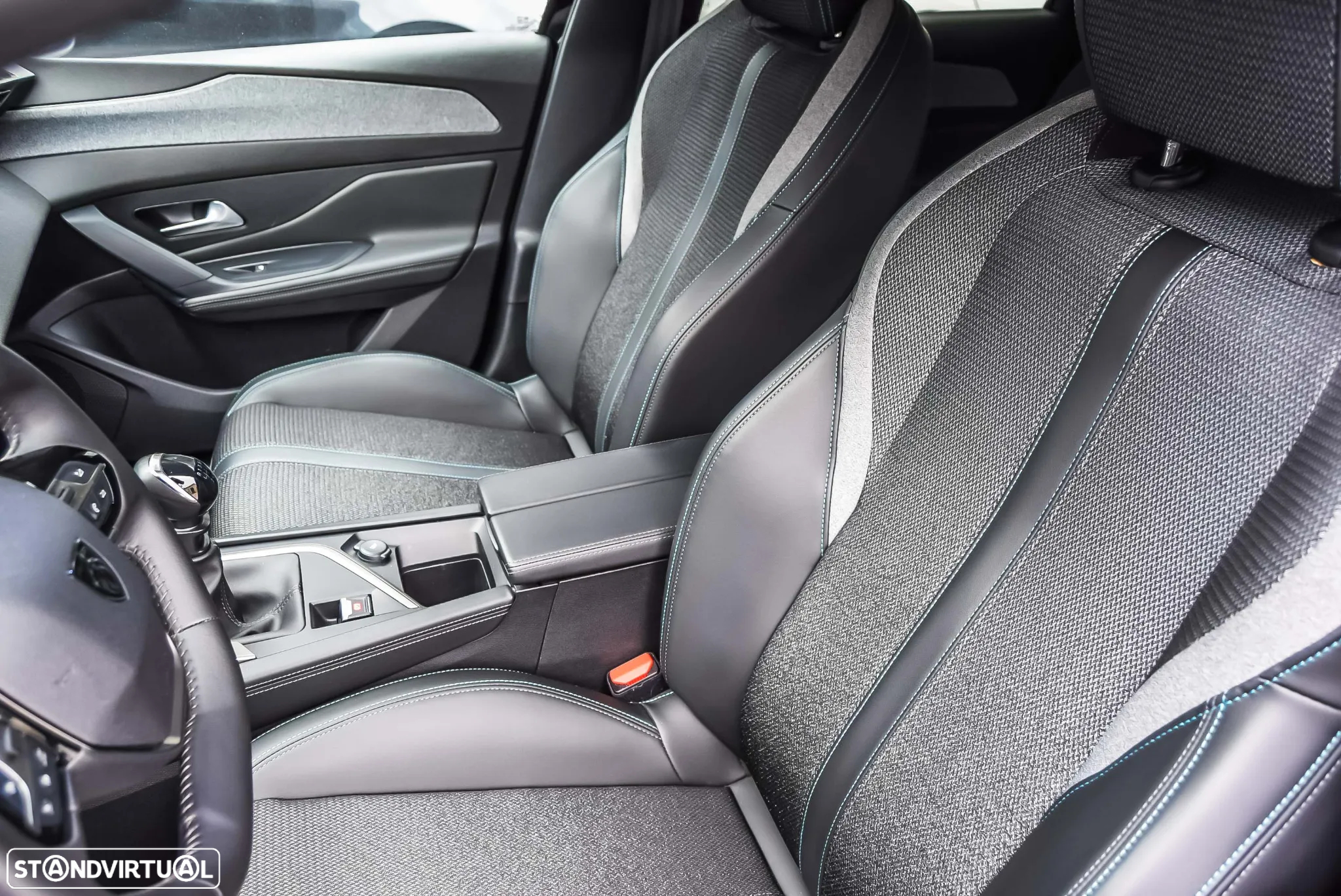 Peugeot 308 SW 1.2 PureTech Allure Pack - 13