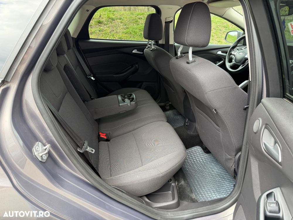 Ford Focus 1.6 TDCI DPF Start-Stopp-System Trend - 11